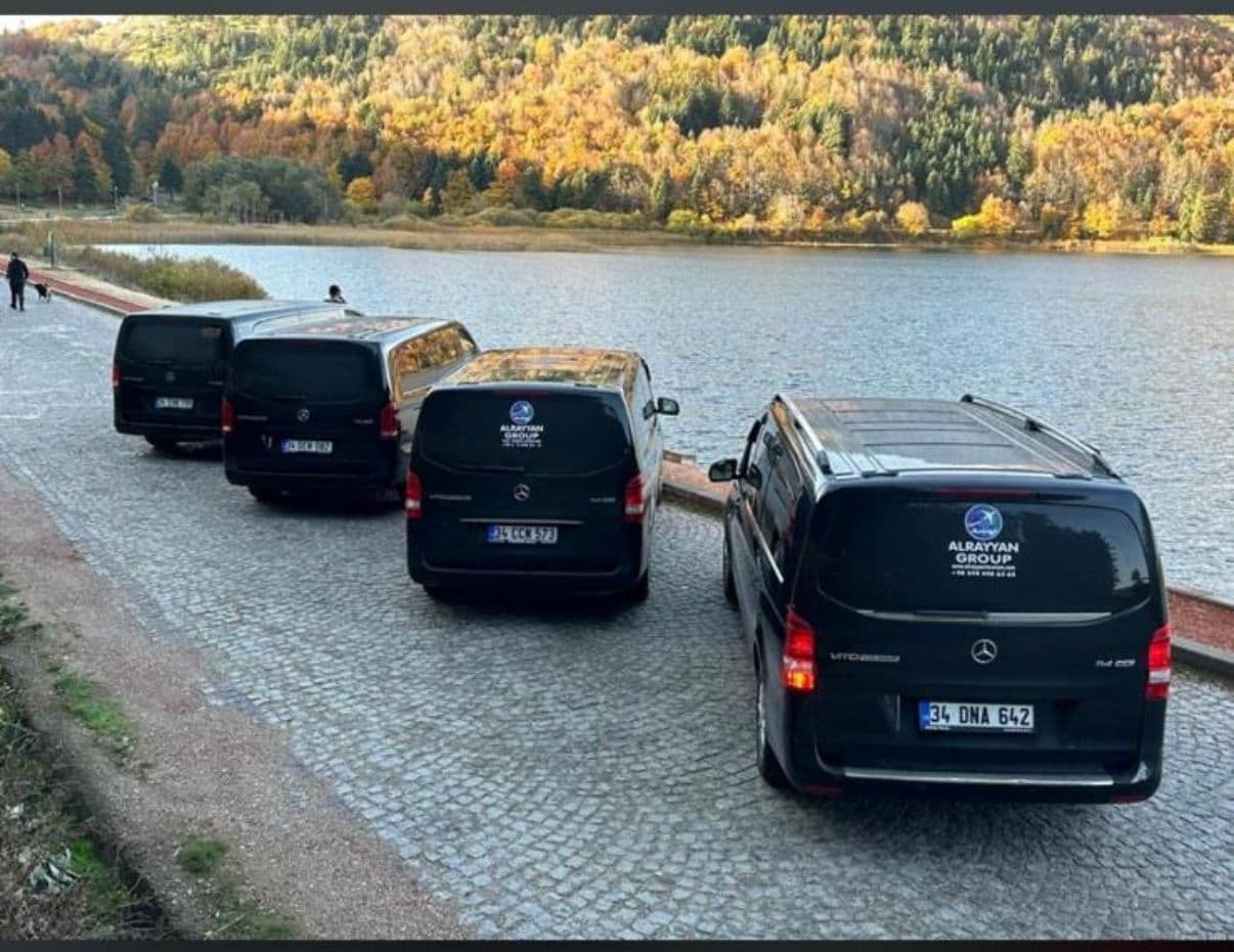 سيارة مع سائق في اسطنبول